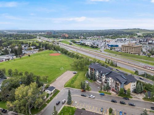 206-3950 46 Avenue Nw, Calgary, AB, T3A0L9 | Card Image