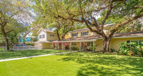 2221 Sw 28th Way, Fort Lauderdale, FL, 33312-4452 | Card Image