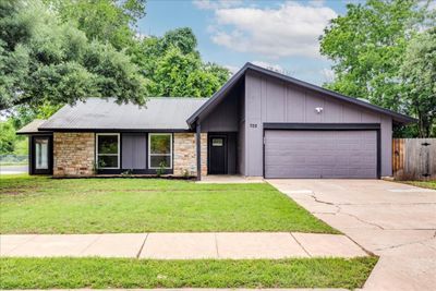 702 Newcastle Drive, House other with 3 bedrooms, 2 bathrooms and 4 parking in Austin TX | Image 1