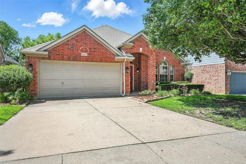 4917 Summer Oaks Ln, Fort Worth, TX, 76123-4649 | Card Image