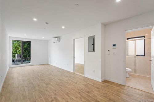 2b-213 38th Ave, Bayside, NY, 11361-2069 | Card Image