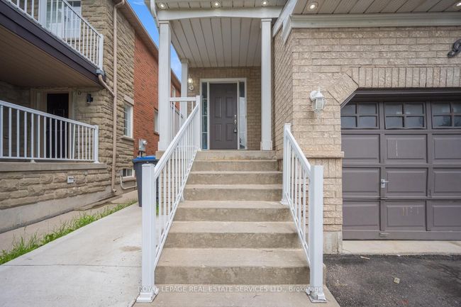 9 Oxtail Lane, House other with 5 bedrooms, 5 bathrooms and 4 parking in Brampton ON | Image 34