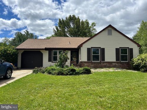 23 Lawrence Ln, WESTAMPTON, NJ, 08060-3746 | Card Image