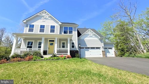 103 Lake Bluff Ct, FREDERICKSBURG, VA, 22406-4437 | Card Image