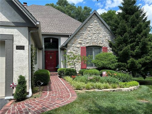 5408 W 97th Cir, Overland Park, KS, 66207-3255 | Card Image