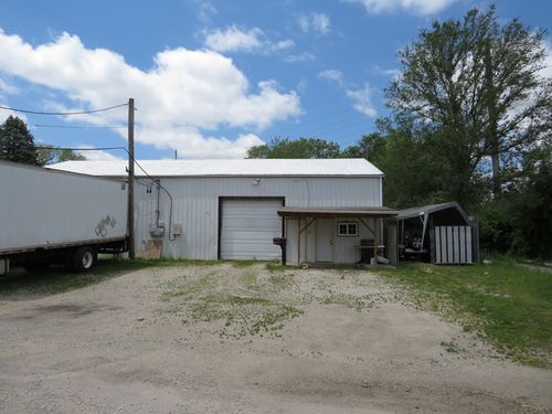 260 School St, Wilmington, IL, 60481-9554 | Card Image