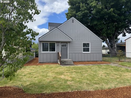 289 28th Ave, Longview, WA, 98632-1227 | Card Image