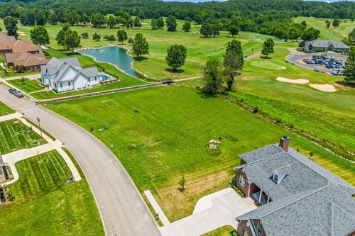 197 Creekside Dr, Lewisburg, TN, 37091-3555 | Card Image