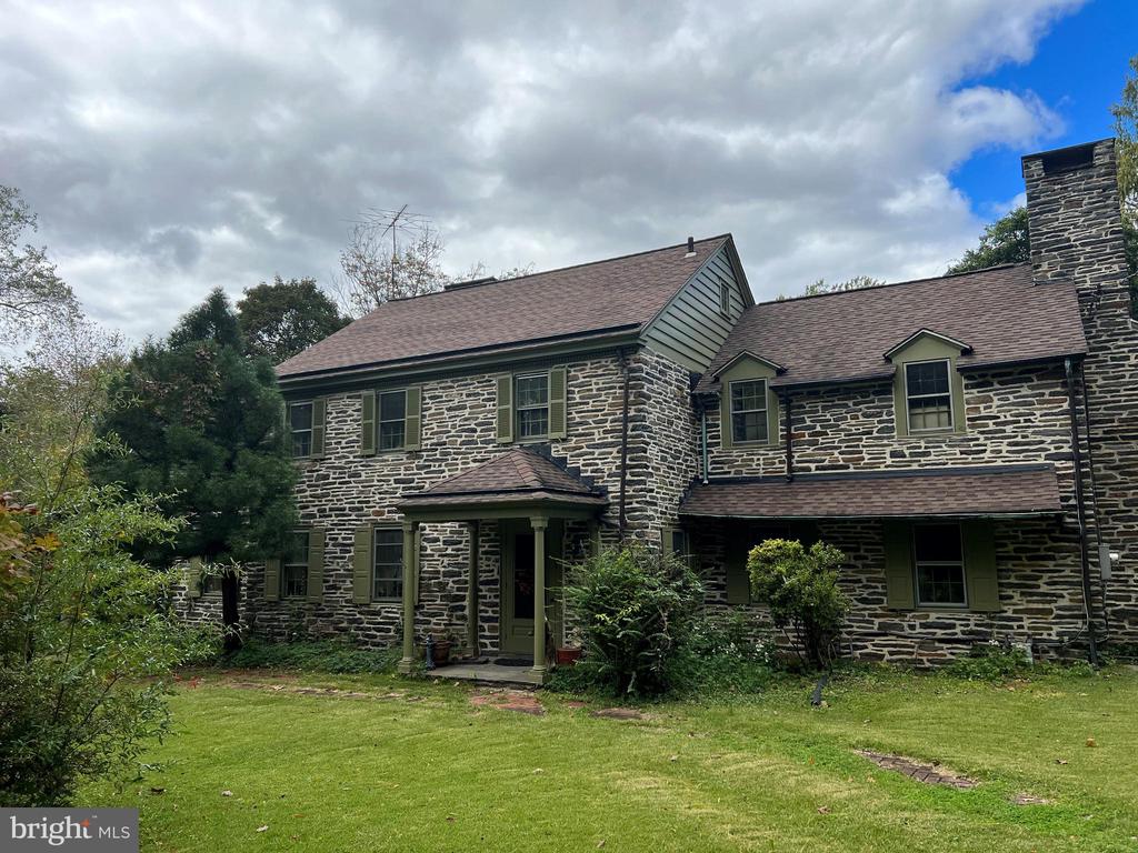 Merion Square Rd, Gladwyne, PA 19035