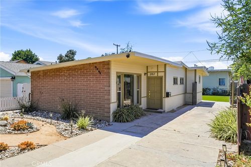 2157 Gale Ave, Long Beach, CA, 90810-3542 | Card Image