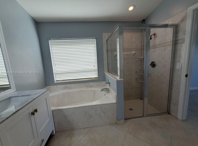 14365 Nw 15 Th St, House other with 3 bedrooms, 3 bathrooms and null parking in Pembroke Pines FL | Image 13