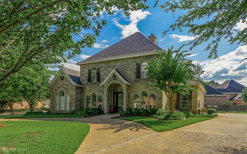 10910 Belle Cour Way, Shreveport, LA, 71106-7706 | Card Image