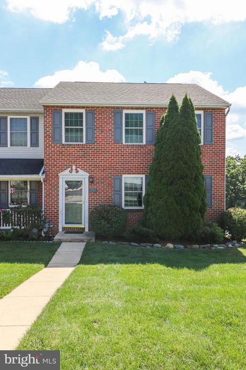 131 Country Ridge Dr, RED LION, PA, 17356-8863 | Card Image