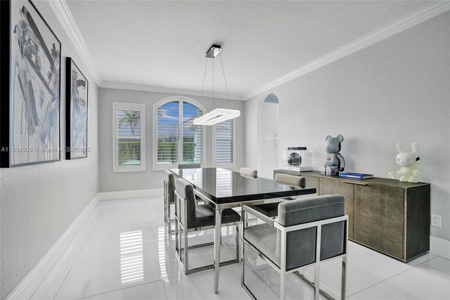 10457 Laurel Rd, House other with 6 bedrooms, 6 bathrooms and null parking in Davie FL | Image 21