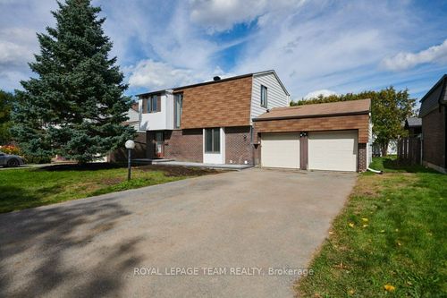 11 Elvaston Ave, Nepean, ON, K2G3T2 | Card Image