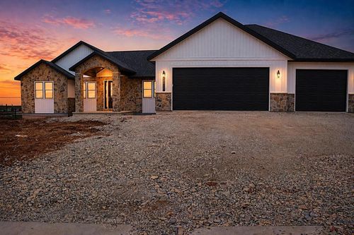 N1340 Meadow Park Drive, Greenville, WI, 54942 | Card Image