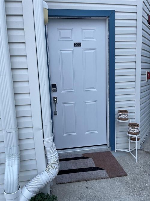 apt-205-2516 Woodgate Blvd, ORLANDO, FL, 32822-5855 | Card Image