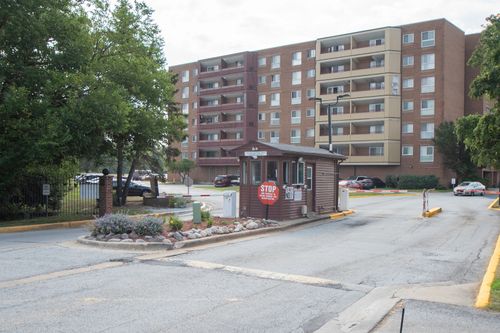 apt-729-200 Park Ave, Calumet City, IL, 60409-5026 | Card Image