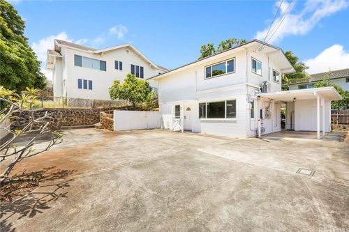 a-2126 Wilder Avenue, Honolulu, HI, 96822 | Card Image