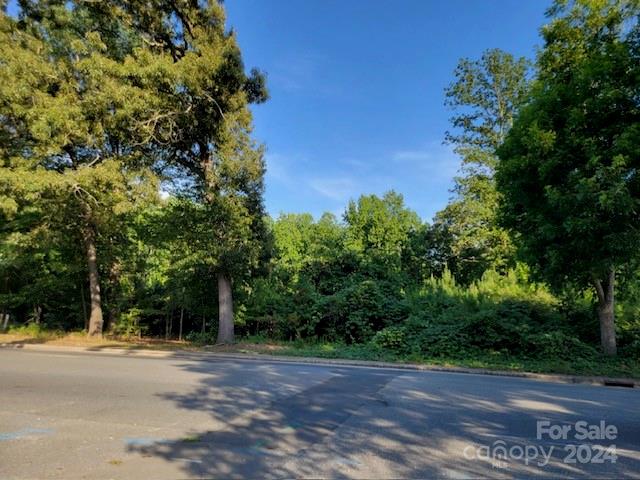 805 Albemarle Rd, Troy, NC 27371