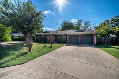 7402 Bucknell Dr, Austin, TX, 78723-1634 | Card Image