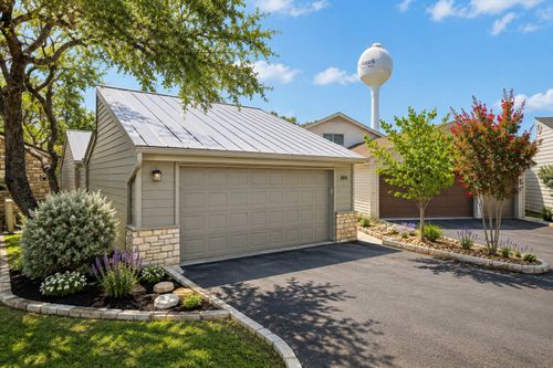 105 Overlook Cir, Wimberley, TX, 78676-3346 | Card Image