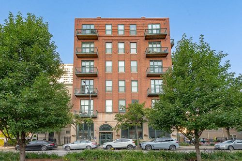 apt-108-1632 S Indiana Ave, CHICAGO, IL, 60616-1301 | Card Image