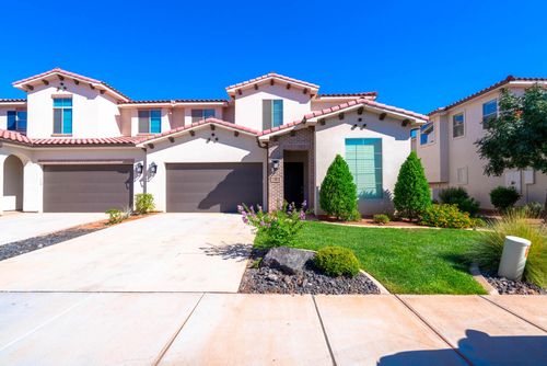 8-3780 W Arcadia Dr, Santa Clara, UT, 84765-5761 | Card Image