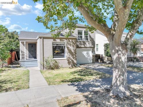 875 Central Ave, Pittsburg, CA, 94565-2727 | Card Image