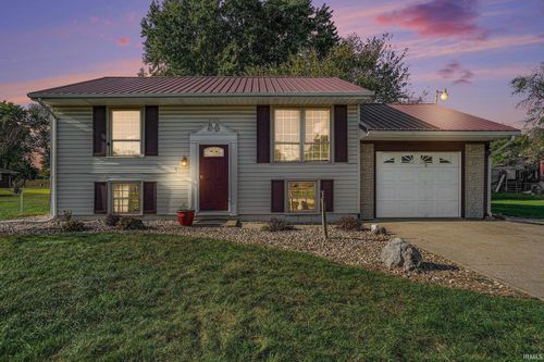 30931 Amber Dr, Granger, IN, 46530-9329 | Card Image