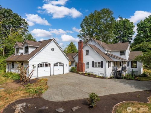 19503 Welch Road, Snohomish, WA, 98296 | Card Image