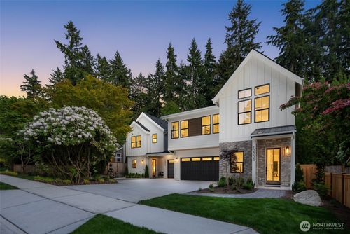 12833 Ne 91st St, Kirkland, WA, 98033-5950 | Card Image