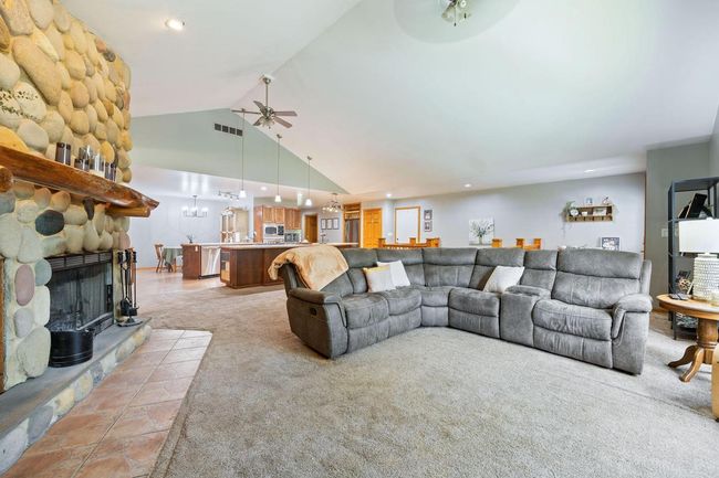 W8839 Hickory Road, House other with 3 bedrooms, 2 bathrooms and null parking in RICHMOND WI | Image 12