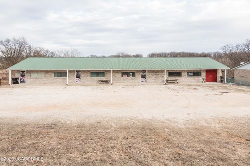 15917 Highway 17, EUGENE, MO, 65032-1031 | Card Image