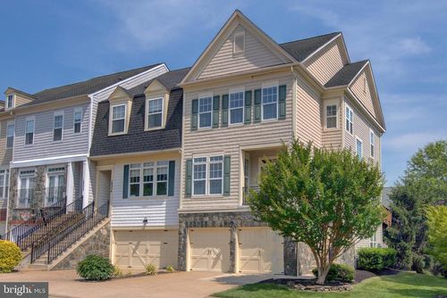 18256 Ash Mill Ter, LEESBURG, VA, 20176-6870 | Card Image