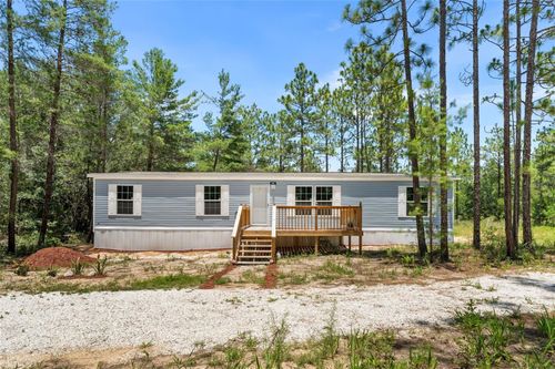 419 Lily Trl, Interlachen, FL, 32148-6828 | Card Image