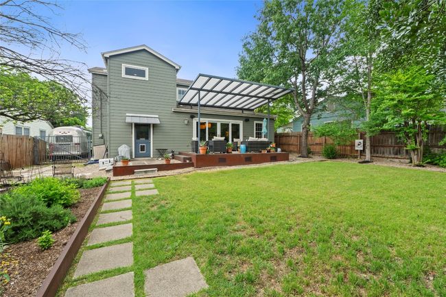 1704 W 34 Th St, House other with 3 bedrooms, 3 bathrooms and 3 parking in Austin TX | Image 30