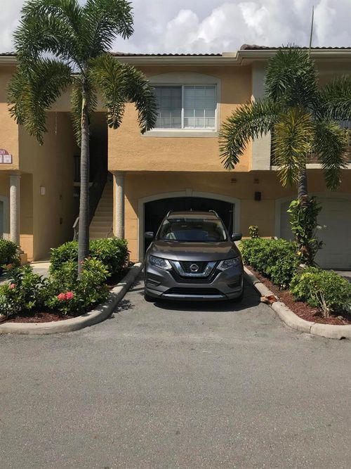 708-700 Crestwood Ct S, Royal Palm Beach, FL, 33411-4901 | Card Image