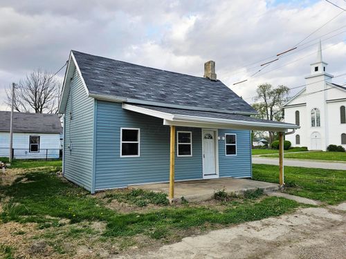 30 Market St, Bloomingburg, OH, 43106-9028 | Card Image