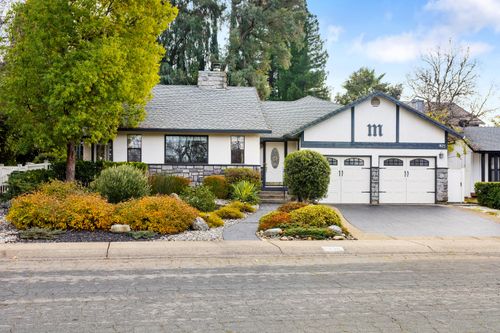 1675 Lakeside Dr, Redding, CA, 96001-5649 | Card Image