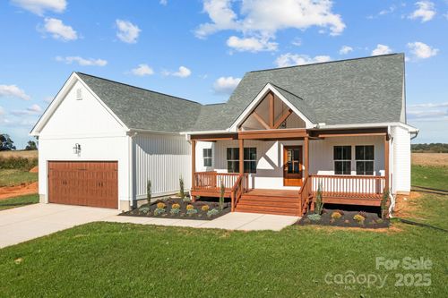 1716 Jennings Rd, Olin, NC, 28660-9430 | Card Image