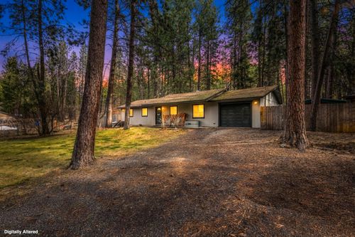 60140 Agate Rd, Bend, OR, 97702-8978 | Card Image