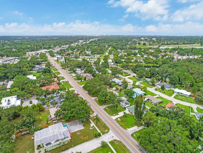 2160 Ne Coachman Rd, House other with 3 bedrooms, 2 bathrooms and null parking in Clearwater FL | Image 41