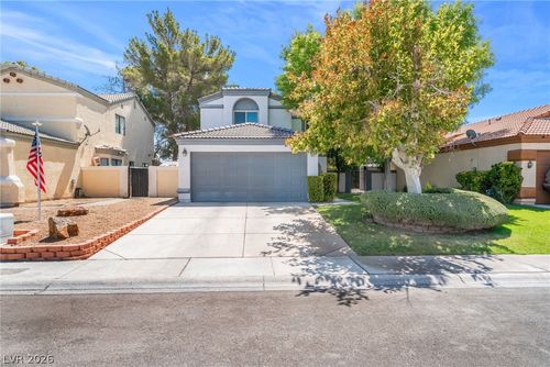 3637 Rainy River Rd, Las Vegas, NV, 89108-5320 | Card Image