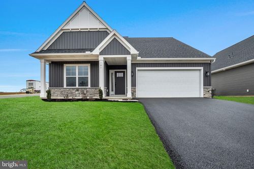 101 Bellflower Ave, ANNVILLE, PA, 17003-4200 | Card Image