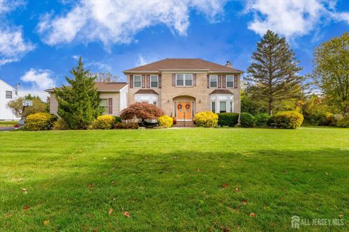 4 Jeana Ct, Monroe, NJ, 08831-3748 | Card Image