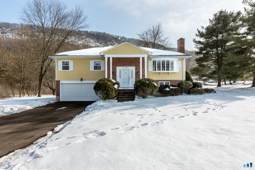 166 Blue Hills Dr, Southington, CT, 06489-4642 | Card Image