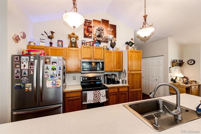 27424 Forest Ridge Dr, House other with 5 bedrooms, 3 bathrooms and 2 parking in Kiowa CO | Image 12