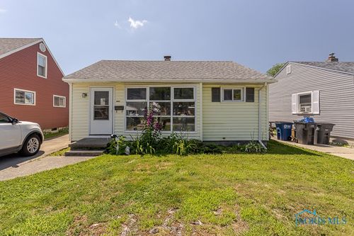 4627 286th St, Toledo, OH, 43611-1956 | Card Image