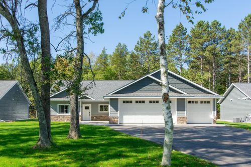 4 Oakwood Drive, Baxter, MN, 56425 | Card Image